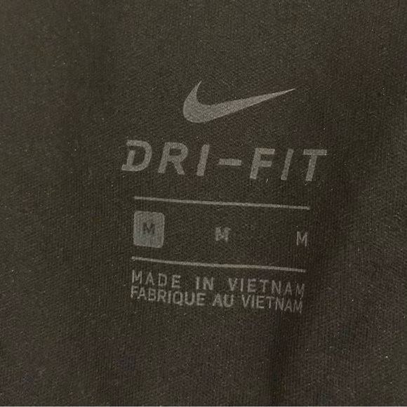 Nike Dri-Fit lined athletic running back zip pocket shorts women’s size medium - Picture 11 of 13